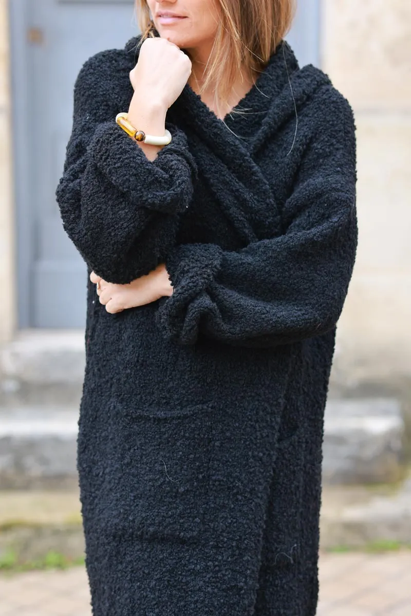 Gilet à capuche noir et chaud en bouclettes avec poches