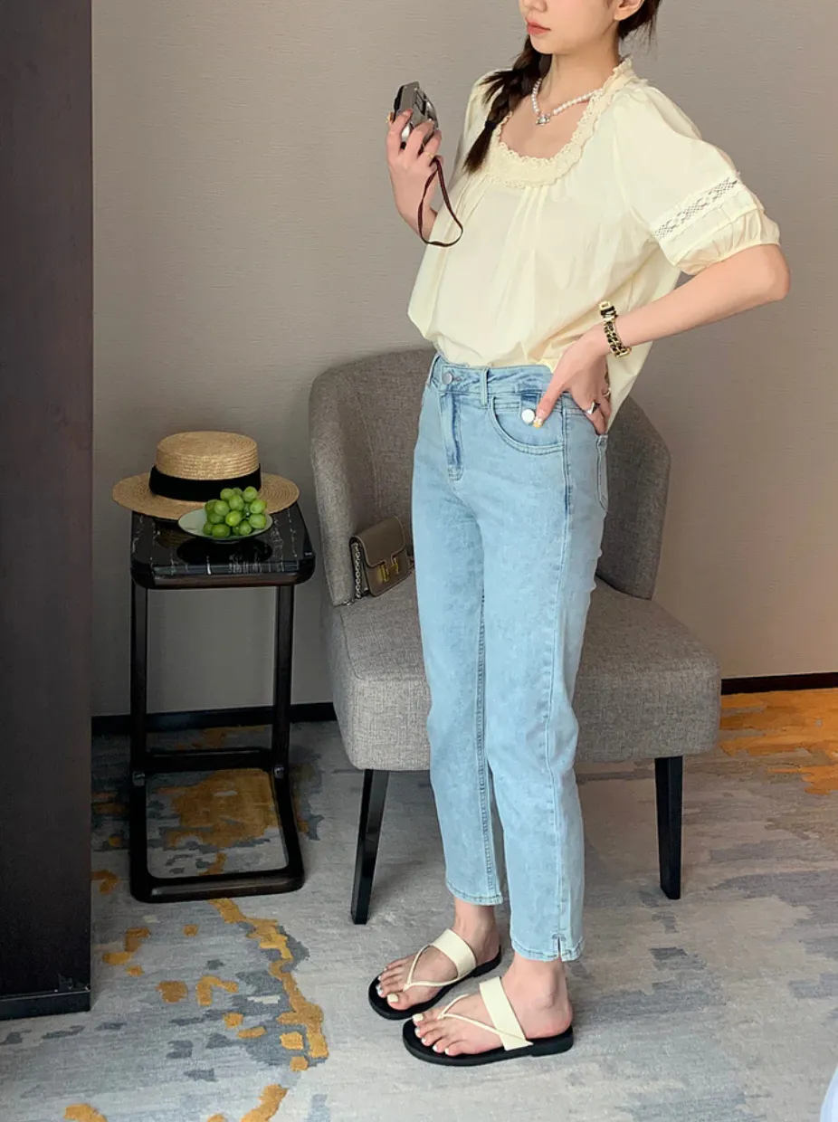 [Korean Style] High Waist Light Washed Straight Crop Jeans