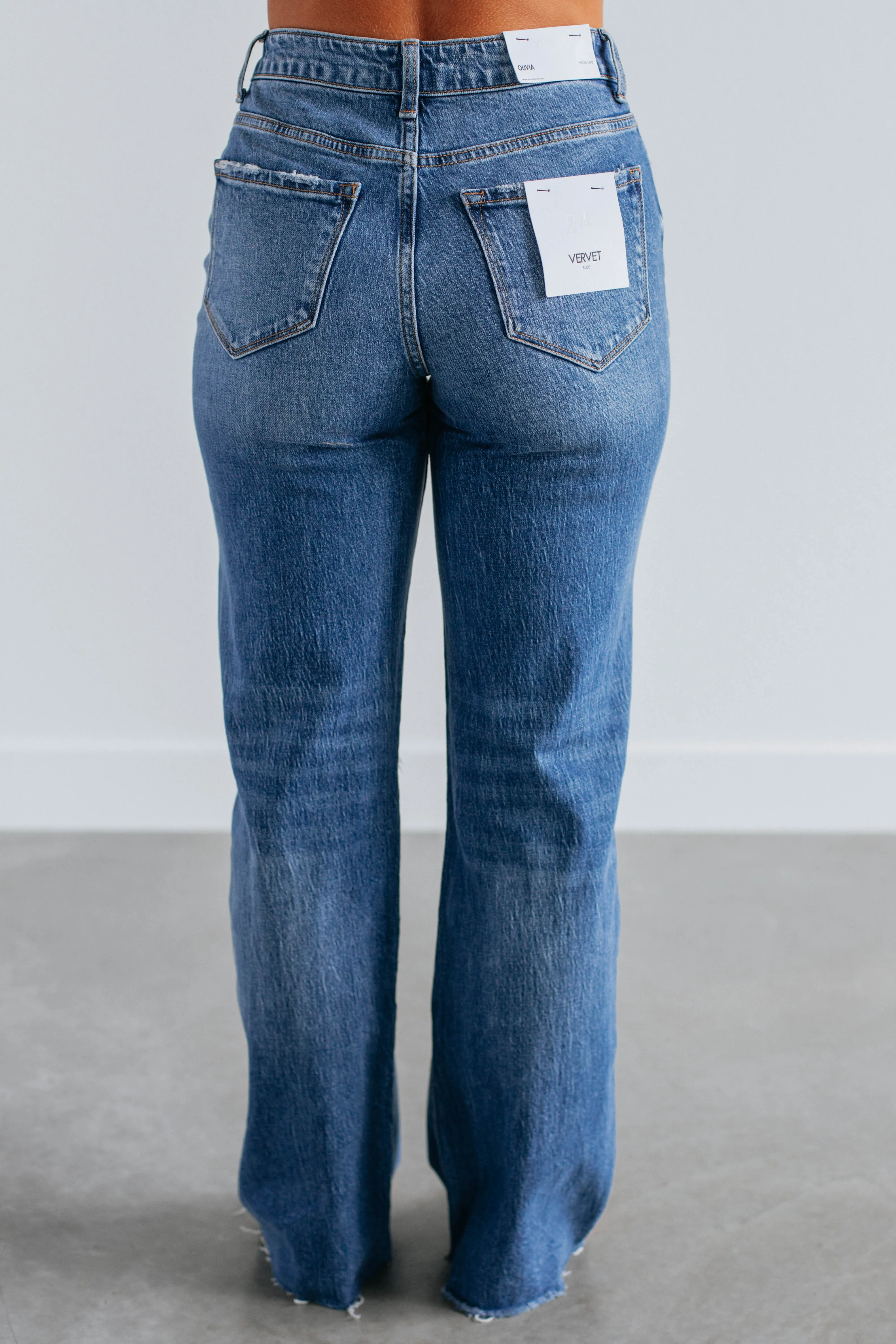 Olivia Vervet Jeans - Medium Wash